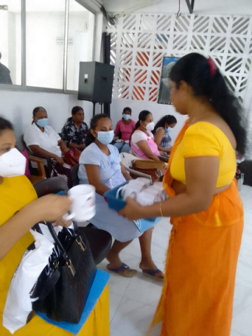 Providing breakfast for pregnant mothers / Homagama (2022-11-15)